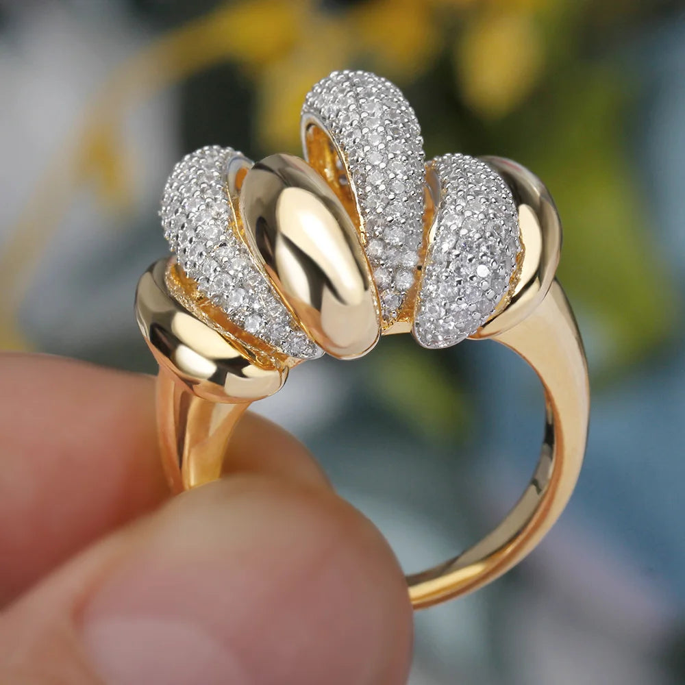 Luxury Big Rings With Cubic Zirconia Stones Chrysanthemum Shape 2022 Women Wedding Engagement Party Bride Jewelry