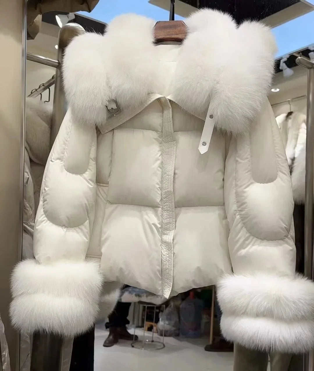 Natural Fox Fur Jacket Fashion Women Winter Luxury White Goose Down Jacket Thicken Female Casual Parkas Fur Collar Puffer Coat
