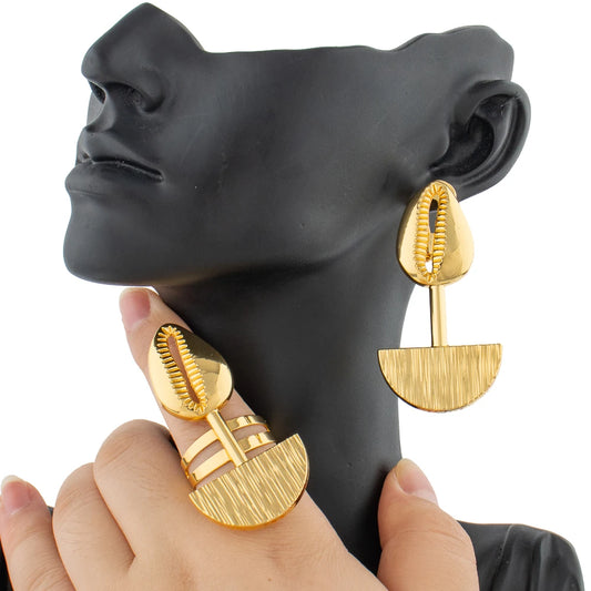 New Design Earrings and Ring Jewelry Set for Ladies African Gold Color Clip Earrings Finger Ring Set for Weddings Bride Jewelry
