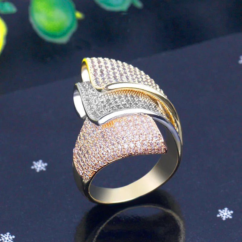 Bride Talk Big Ring Luxury Conch Design Zirconia Stones 2021 Women Wedding Party Jewelry High Quality Jewellery Accessories