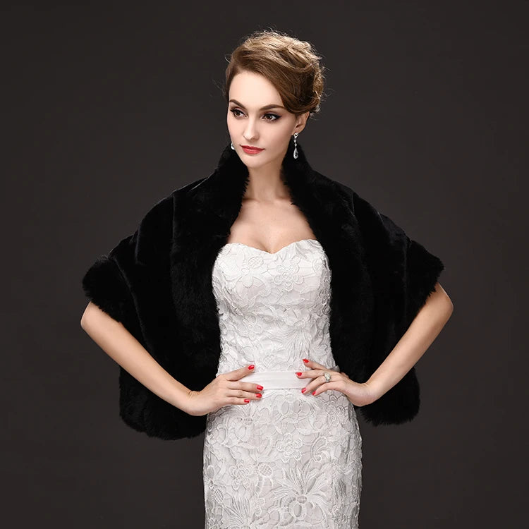 Elegant Bridal Capes Faux Fur  Winter  Bridal Wraps Coat  Gelinlik Accessories EE7704