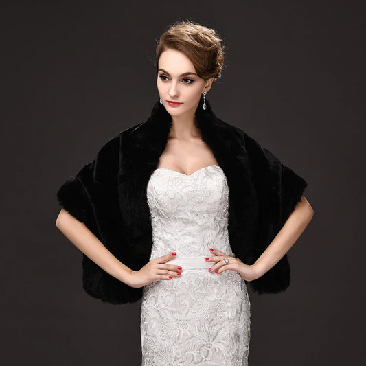 Elegant Bridal Capes Faux Fur  Winter  Bridal Wraps Coat  Gelinlik Accessories EE7704