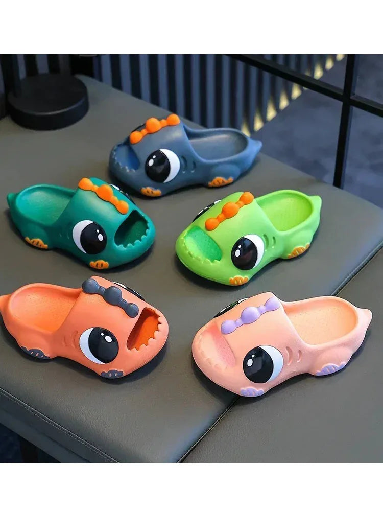 Summer Aged 2-12 Children Slippers Cute Cartoon Dinosaur Beach Sandal For Kids Boys Girls Flip Flops Non-Slip Indoor Home Shoes