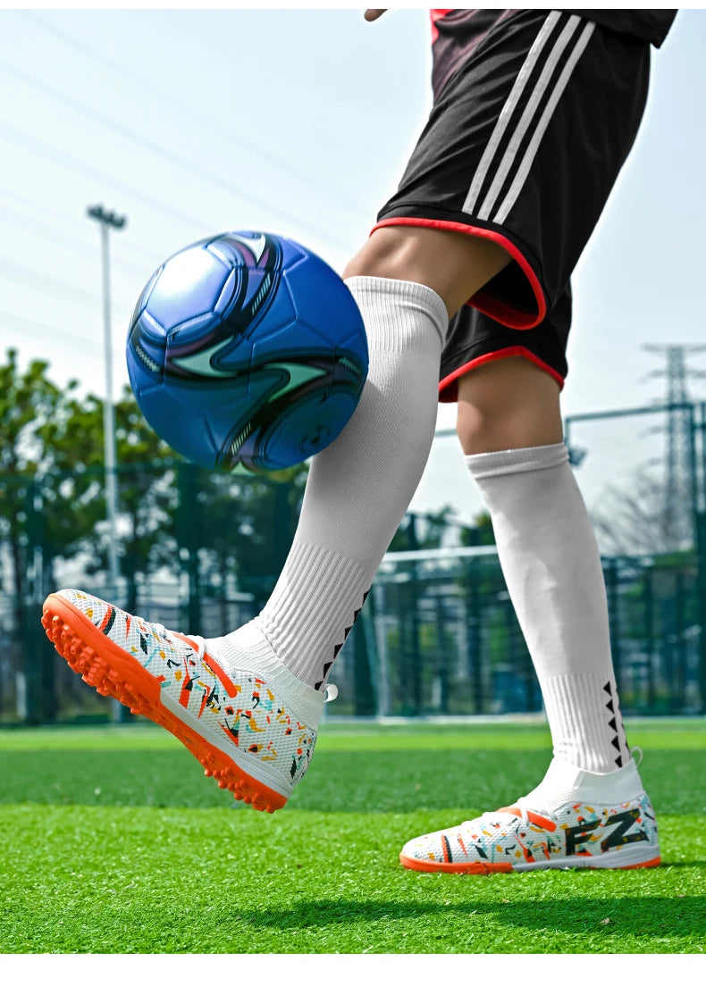 Professional Men Football Shoes TF/FG Soccer Shoes Society Cleats Fast Football Field Boots Sneaker Comfortable Original Unisex