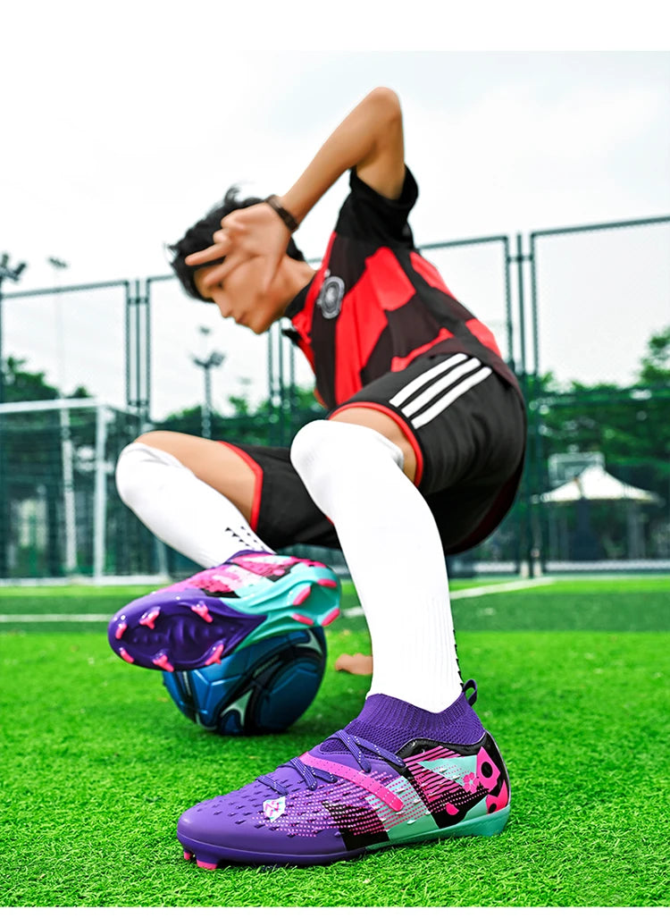 New Men Soccer Shoes High-quality Outdoor High Ankle Ultralight Indoor Football Boots Non-Slip Sports Shoes Futsal Non-Slip