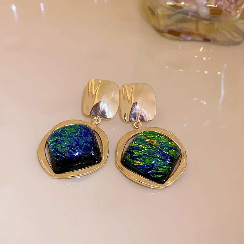 Vintage Green Geometric Rhombus Round Earrings Women Fashion Rhinestone Stud Earrings For Party Wedding Jewelry Accessories