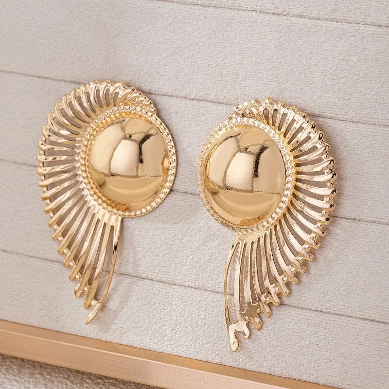 Circular Stitching Earrings with Irregular Hollow Lines Women Girls Gifts Fashion Jewelry Accessories Hot Sale Party Gift 2025