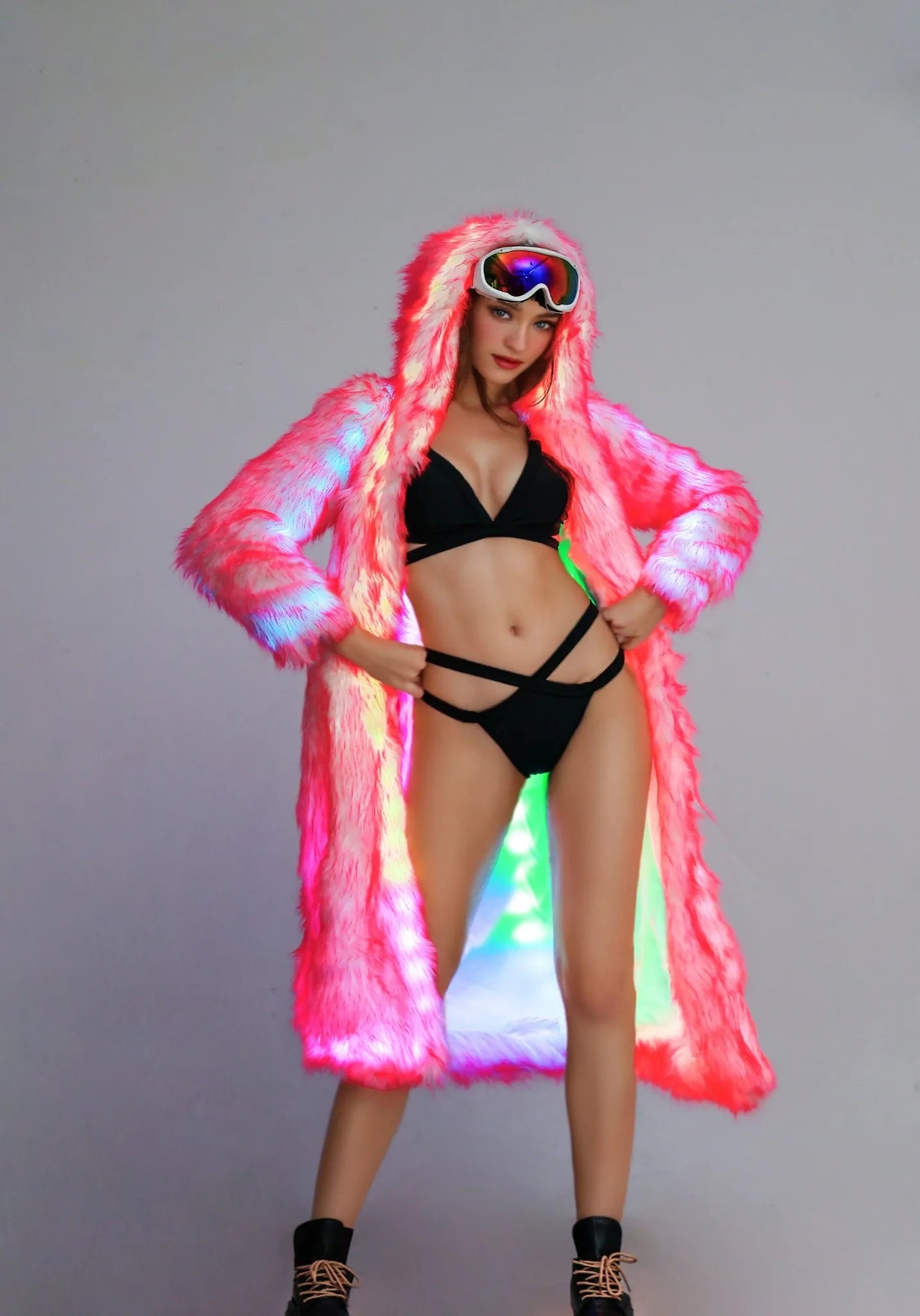 New LED Costume Faux Fur Coat Remote Controlled LED Lighting Festival And Party Costume Women Faux Fox Fur Coat