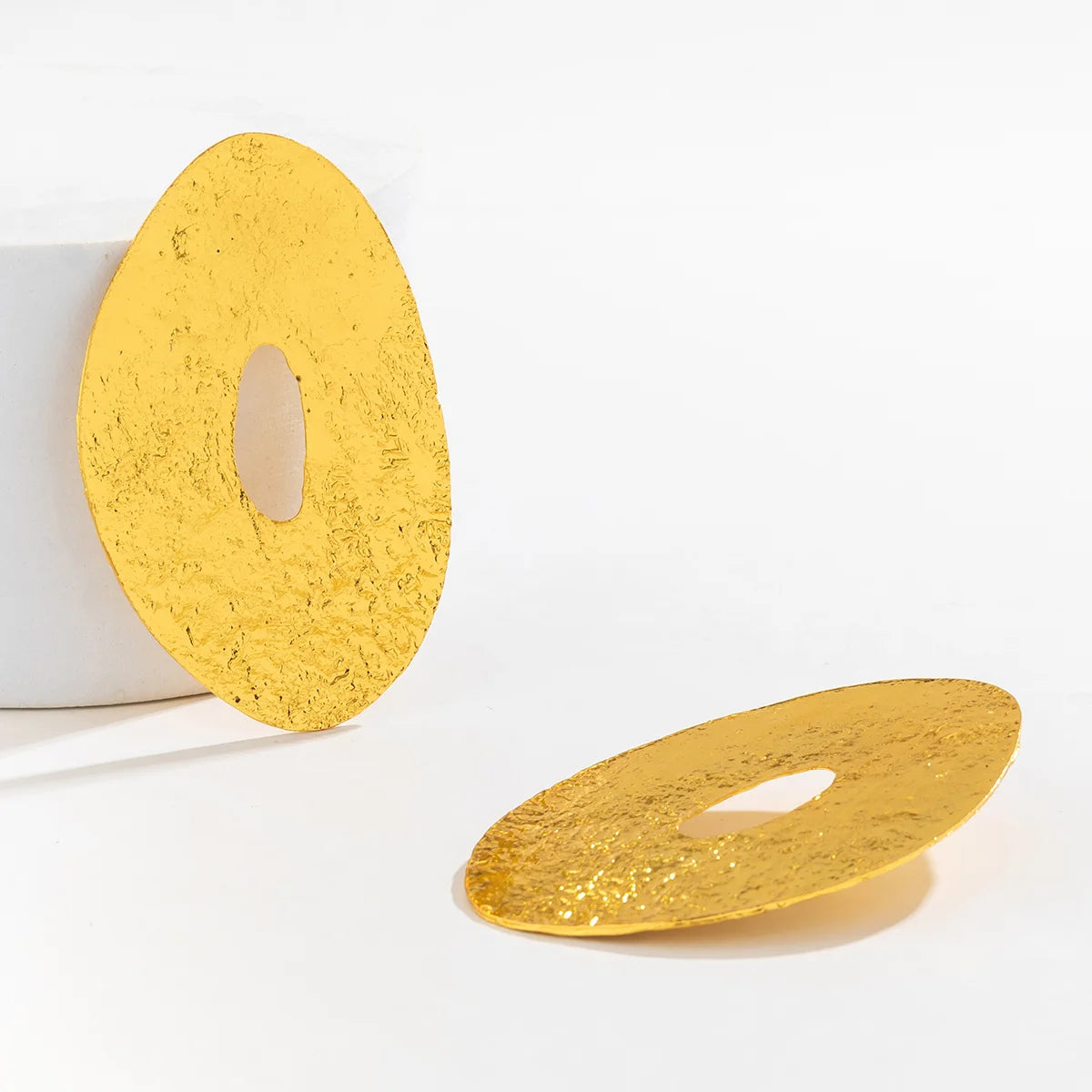 Exaggerated Large Irregular Ellipse Stud Earrings for Women Trendy Charms Wedding Accessories 2023 Fashion Jewelry Female Gifts