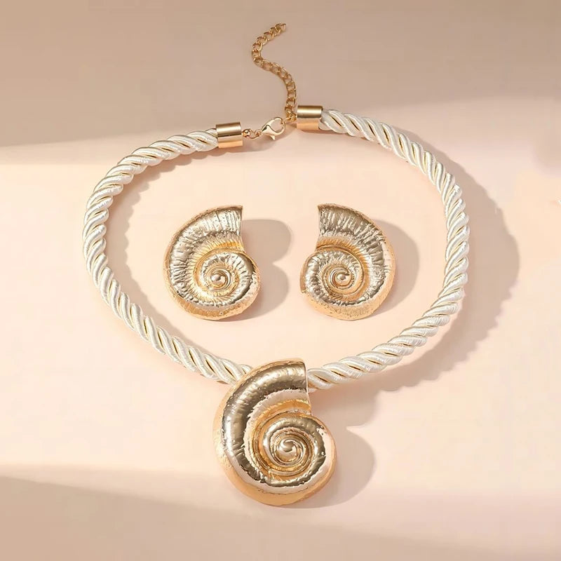 3 Pcs/set Simple Fashion Starfish Pendant Necklace Ocean Style Party Banquet Exaggerated Earrings Personalized Women Jewelry Set