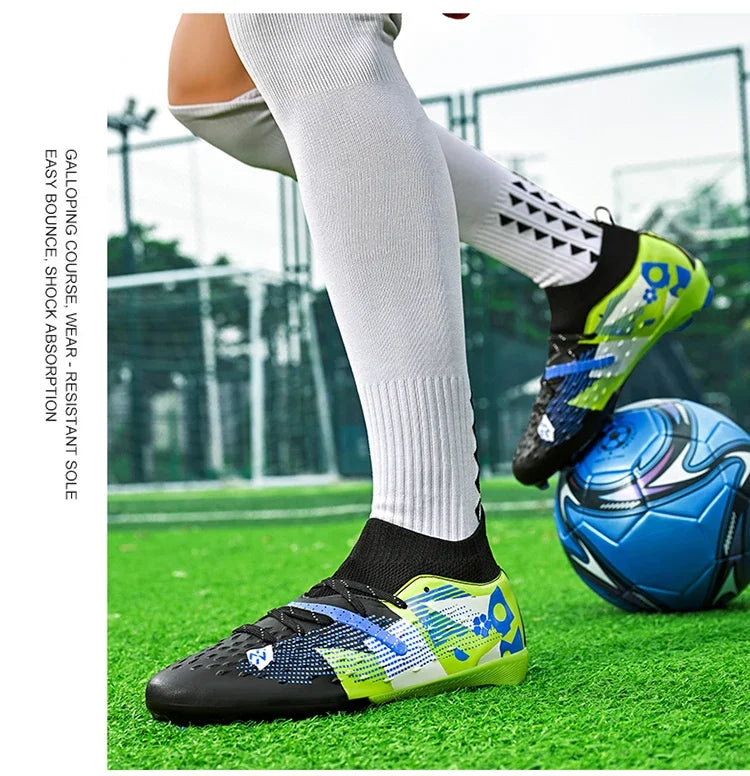 New Men Soccer Shoes High-quality Outdoor High Ankle Ultralight Indoor Football Boots Non-Slip Sports Shoes Futsal Non-Slip