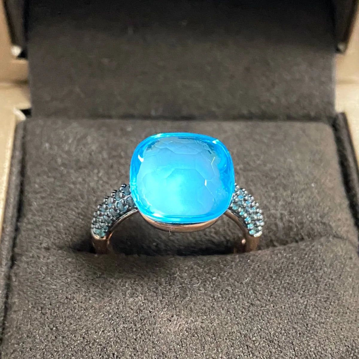 Blue Topaz Ring Inlay Black Zircon With Black Gun Plated 12.6mm Flat Crystal Ring For Women Party Fashion Jewelry Gift