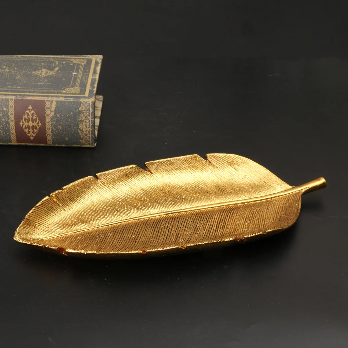 1pc Elegant Golden  Leaf Decor Tray - Versatile Storage& Chic Room Accent, Perfect Gift for Any Occasion