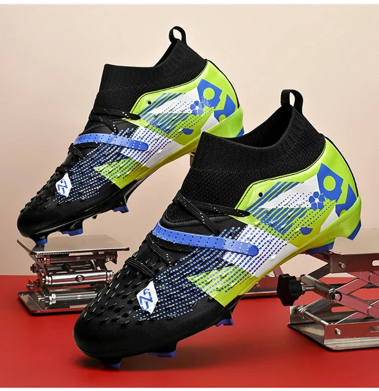 New Men Soccer Shoes High-quality Outdoor High Ankle Ultralight Indoor Football Boots Non-Slip Sports Shoes Futsal Non-Slip