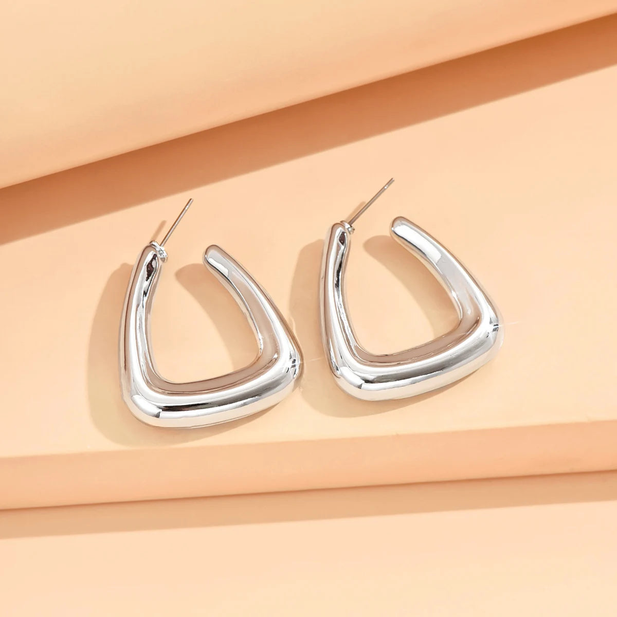 серьги Geometric Irregular Metallic Color Earrings for Women 2024 Minimalist Style Personality Earrings Trendy Jewelry Gift