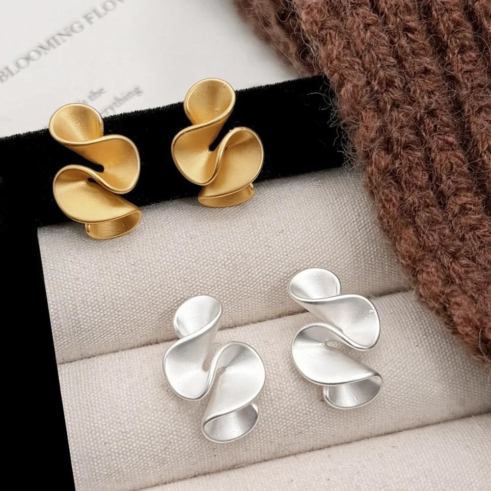 Real 925 Sterling Silver 18K Gold Twisted Flower Stud Earring for Women Minimalist Personality Fine Jewelry Trendy Accessory