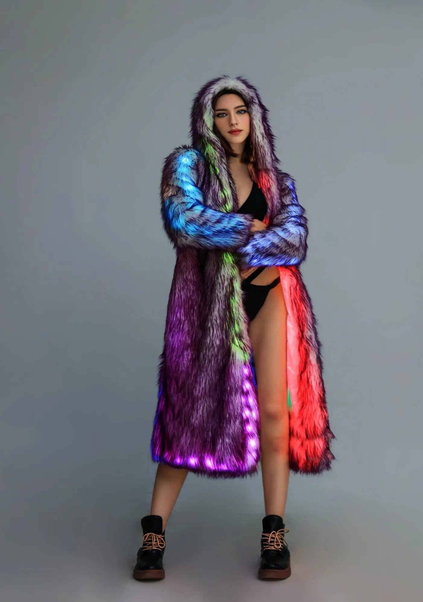 New LED Costume Faux Fur Coat Remote Controlled LED Lighting Festival And Party Costume Women Faux Fox Fur Coat