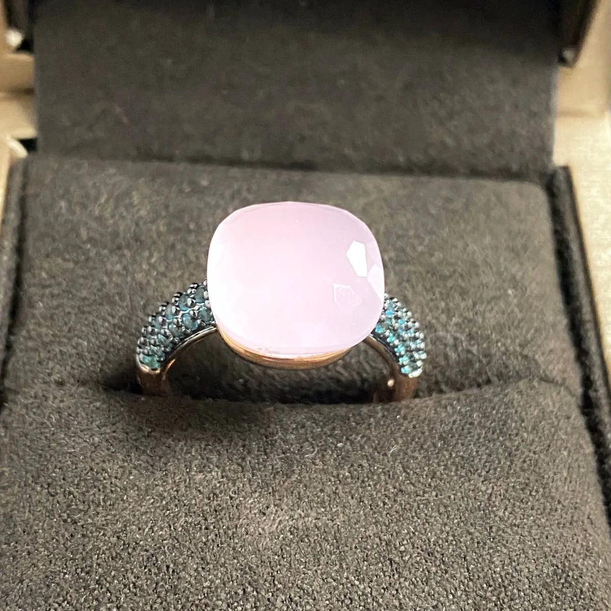 Blue Topaz Ring Inlay Black Zircon With Black Gun Plated 12.6mm Flat Crystal Ring For Women Party Fashion Jewelry Gift