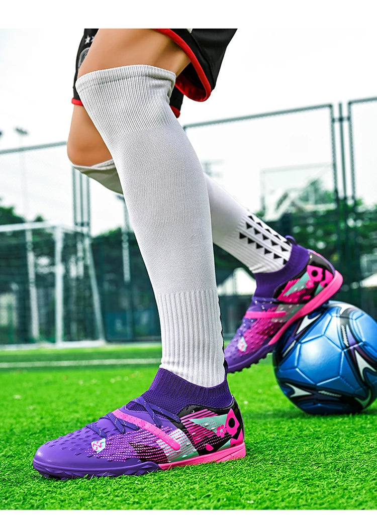 New Men Soccer Shoes High-quality Outdoor High Ankle Ultralight Indoor Football Boots Non-Slip Sports Shoes Futsal Non-Slip