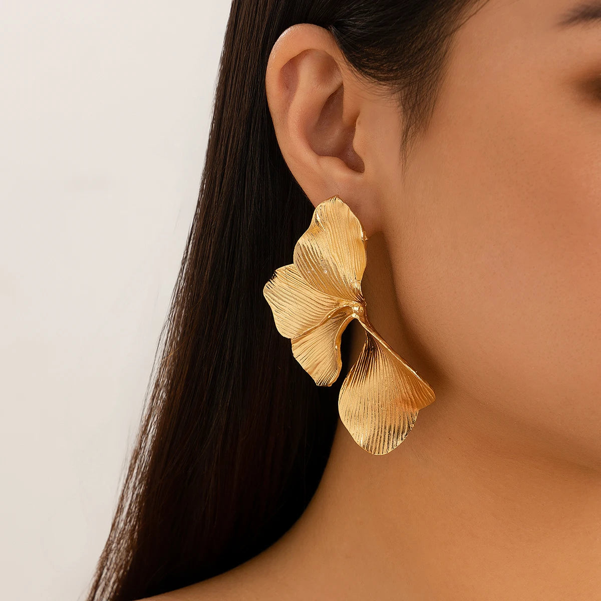 KunJoe Elegant Ginkgo Leaves Half Flower Stud Earrings for Women Design Sense Gold Color Petals Piercing Earrings Ladies Jewelry