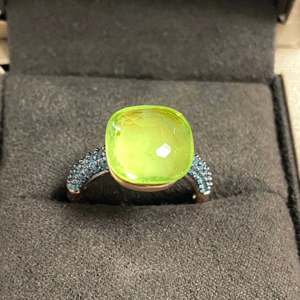 Blue Topaz Ring Inlay Black Zircon With Black Gun Plated 12.6mm Flat Crystal Ring For Women Party Fashion Jewelry Gift