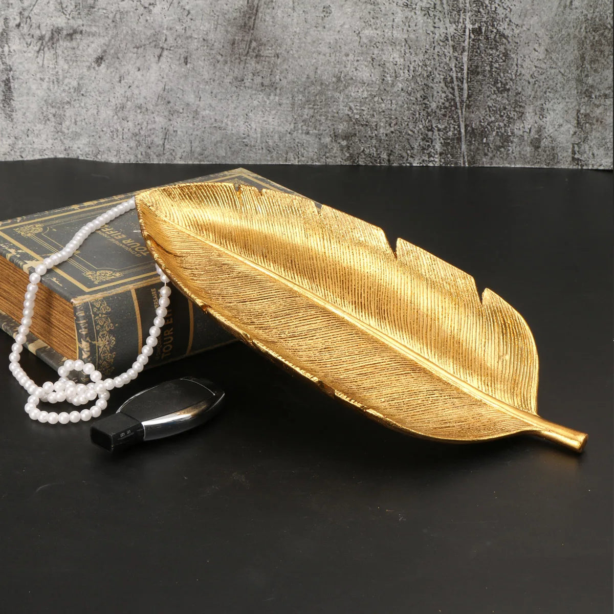 1pc Elegant Golden  Leaf Decor Tray - Versatile Storage& Chic Room Accent, Perfect Gift for Any Occasion