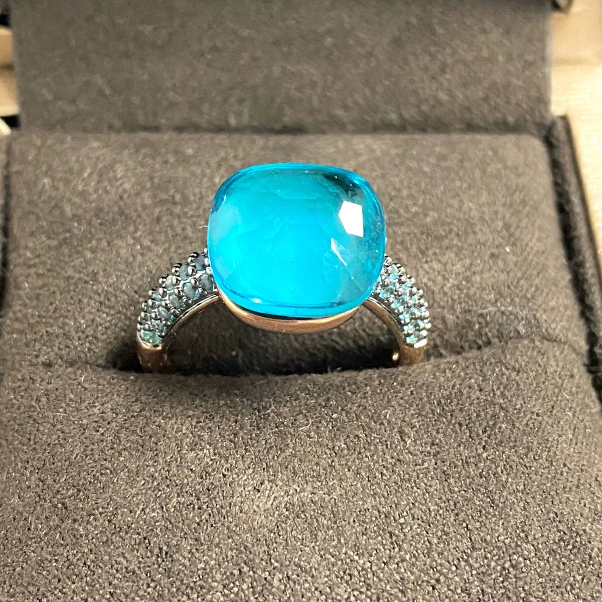 Blue Topaz Ring Inlay Black Zircon With Black Gun Plated 12.6mm Flat Crystal Ring For Women Party Fashion Jewelry Gift