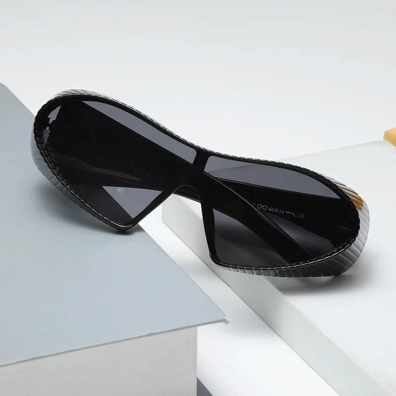 New Alien Uv Resistant Sunglasses, Punk Goggles, Futuristic Y2k Large Frame Integrated Sunglasses 7751