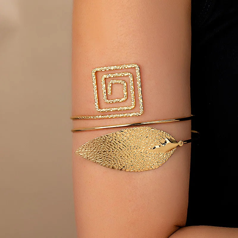 Arm Bracelet Leaf Square Chain Women Girls Gifts Fashion Jewelry Hot Sale Party Gift 2025 New Style