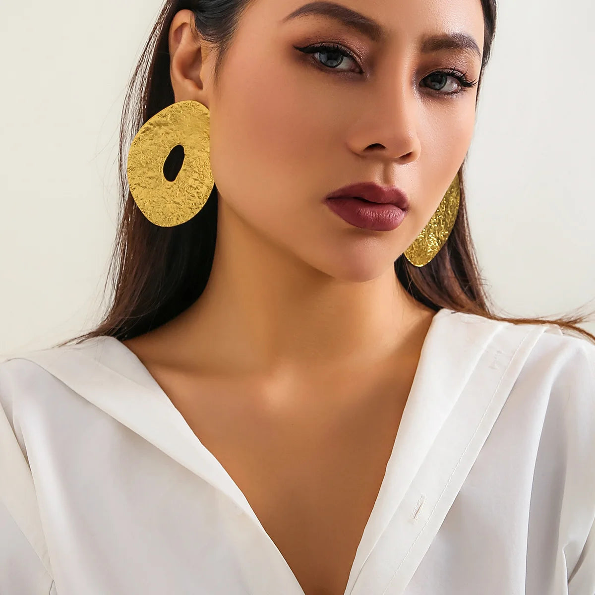 Exaggerated Large Irregular Ellipse Stud Earrings for Women Trendy Charms Wedding Accessories 2023 Fashion Jewelry Female Gifts