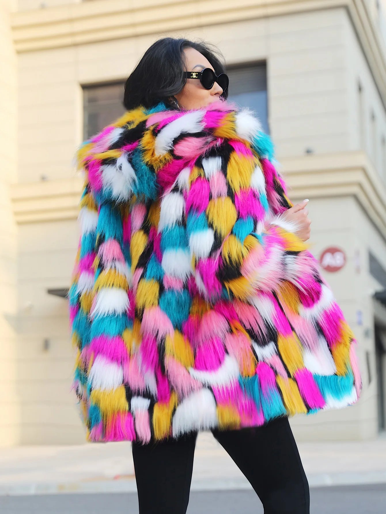 Women's Bold Warm Faux Fur Jacket Thicken Hooded Hidden Button Casual Loose Soft Color Blocking Outwear Winter Chic  Coat