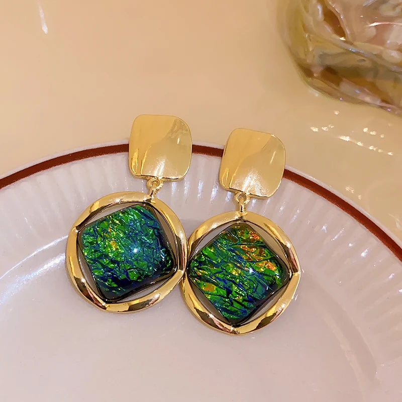 Vintage Green Geometric Rhombus Round Earrings Women Fashion Rhinestone Stud Earrings For Party Wedding Jewelry Accessories