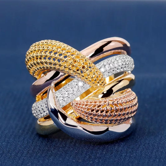 BrideTalk 2025 Romantic and Shiny New Stye Hollow Ring High Quality CZ Finger Ring For a Female Wedding Party Gift