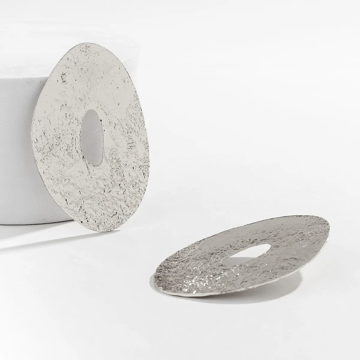 Exaggerated Large Irregular Ellipse Stud Earrings for Women Trendy Charms Wedding Accessories 2023 Fashion Jewelry Female Gifts