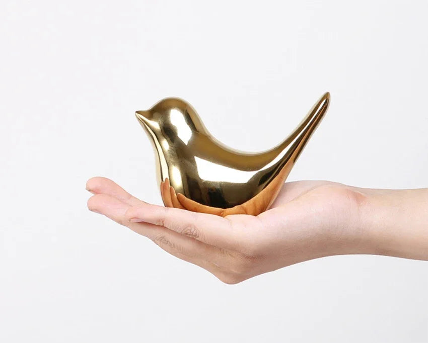 Modern Simple Luxury Golden Ceramic Bird Figurines Home Decoration Accessories Golden Bird Figures Decorative Wedding Ornaments