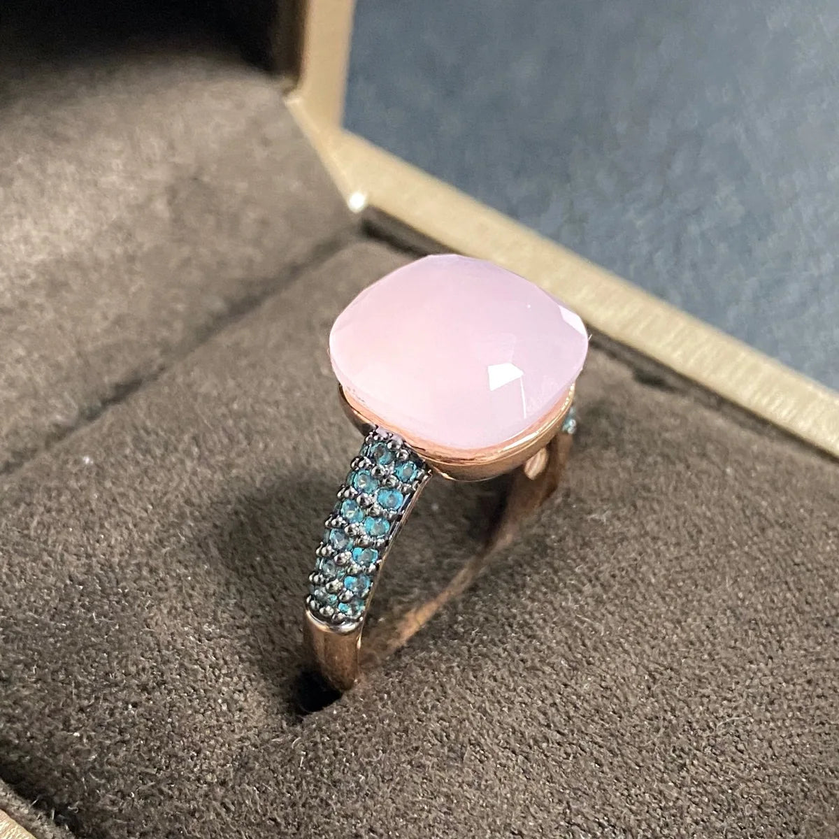 Blue Topaz Ring Inlay Black Zircon With Black Gun Plated 12.6mm Flat Crystal Ring For Women Party Fashion Jewelry Gift