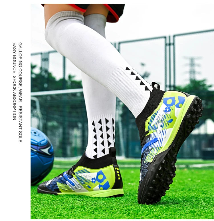 New Men Soccer Shoes High-quality Outdoor High Ankle Ultralight Indoor Football Boots Non-Slip Sports Shoes Futsal Non-Slip