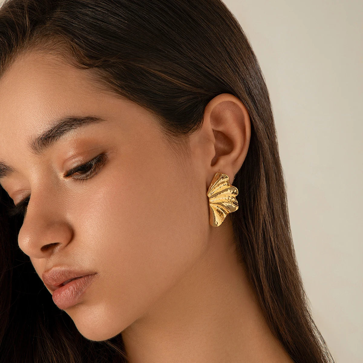 KunJoe Vintage Irregular Half Flower Stud Earrings for Women Elegant Designer Geometric Petals Piercing Earring Party Jewelry