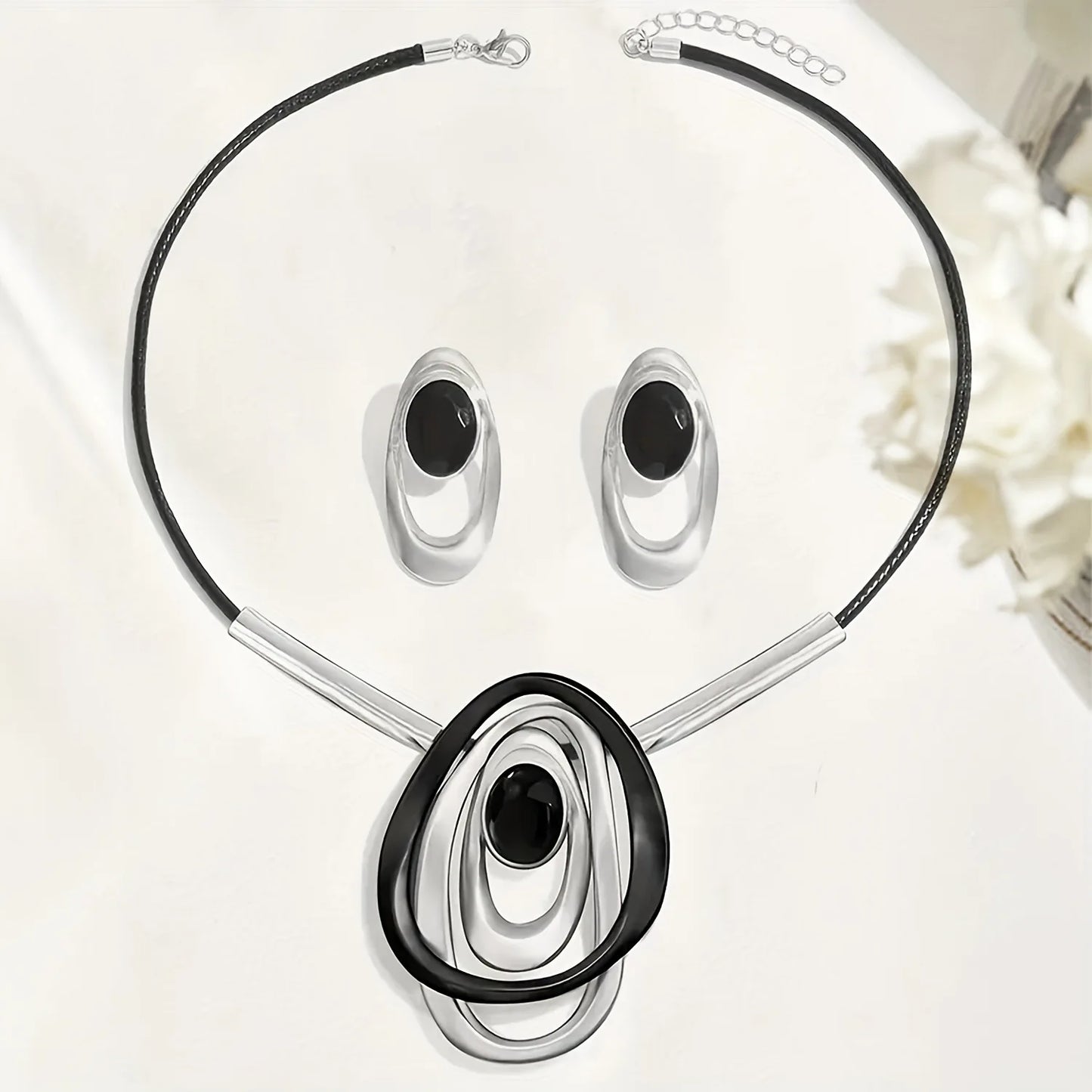 New Fashion Circle Oval Pendant Necklace for Women Simple Trendy Earring Post Jewelry Set Hot Sale Party Gift 2025 New Style