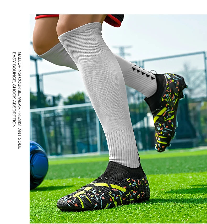Professional Men Football Shoes TF/FG Soccer Shoes Society Cleats Fast Football Field Boots Sneaker Comfortable Original Unisex