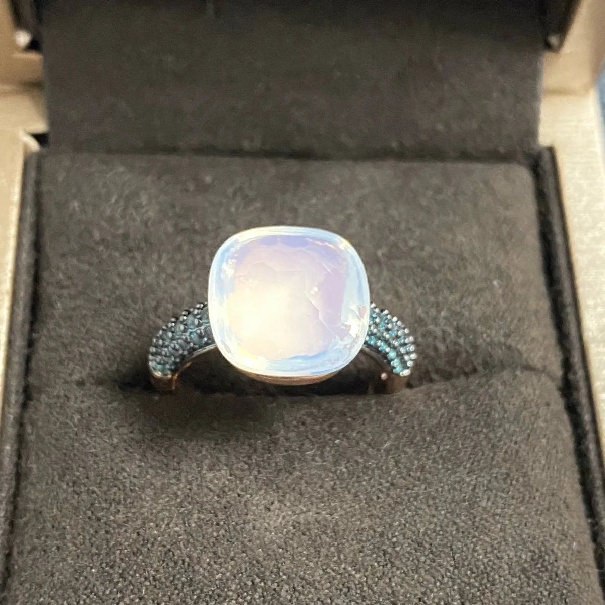 Blue Topaz Ring Inlay Black Zircon With Black Gun Plated 12.6mm Flat Crystal Ring For Women Party Fashion Jewelry Gift