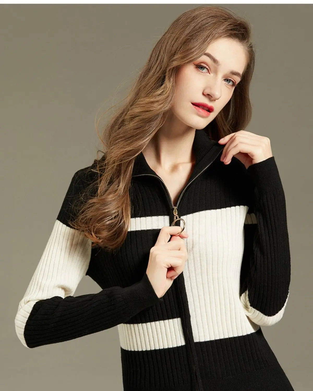 Casual Fashion V-Neck Zipper Spliced Knitted Blouse Women Clothing 2023 Autumn New Korean Tops All-match Office Lady Shirt