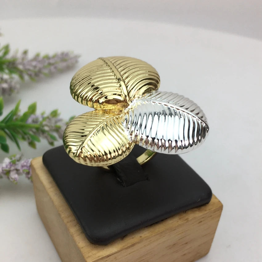 Yuminglai Fashion Big Rings for Women Gifts Daily Party Wear Jewelry Luxury Gold Plated Ring FHK14118