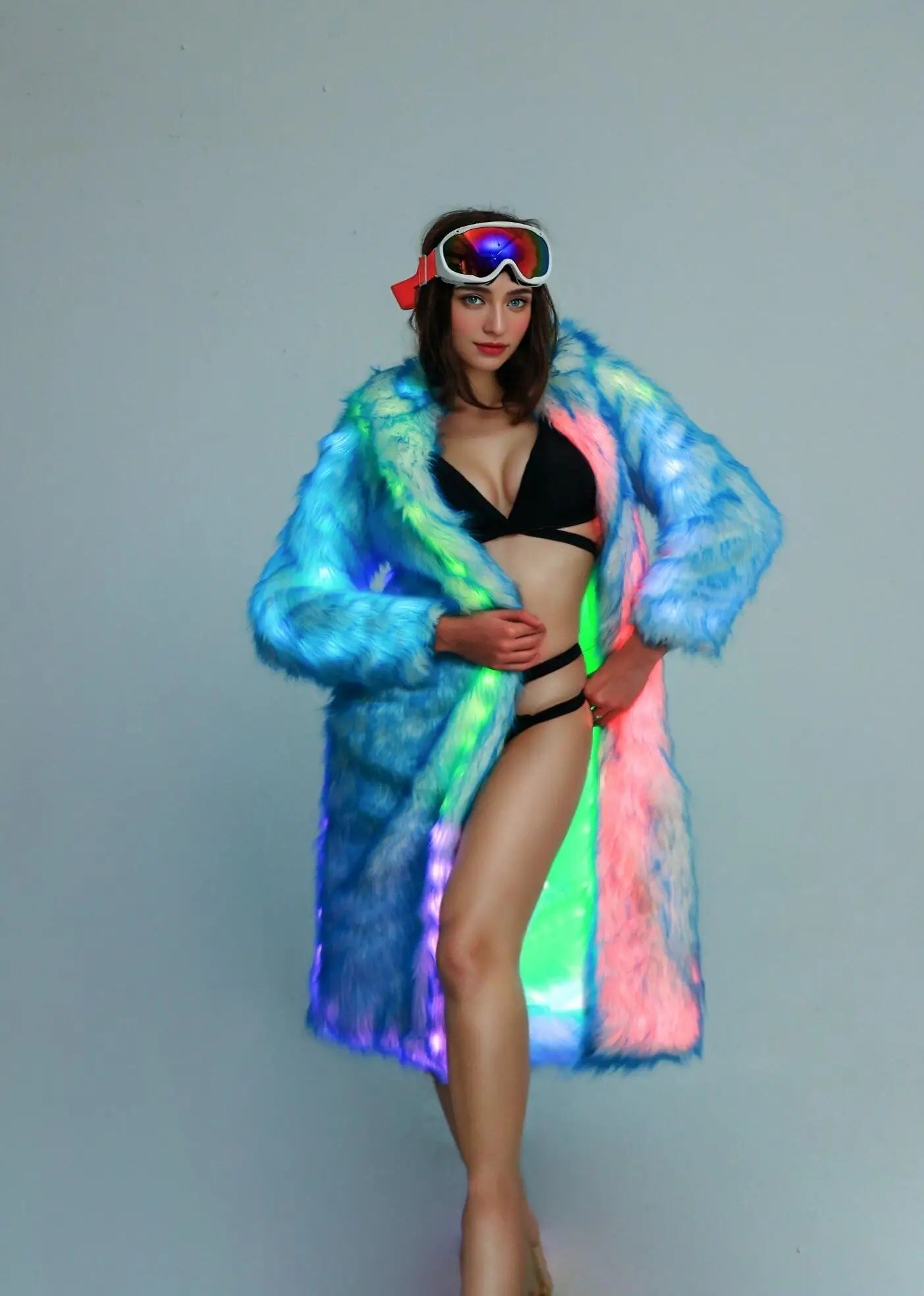 New LED Costume Faux Fur Coat Remote Controlled LED Lighting Festival And Party Costume Women Faux Fox Fur Coat