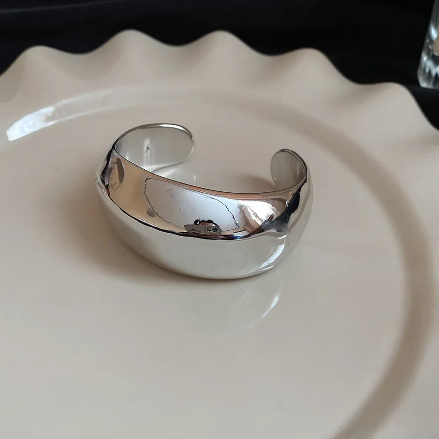 Irregular Geometric Twisted Open Bangles for Women European and American Personalized Bracelet Exaggerated Temperament Jewelry