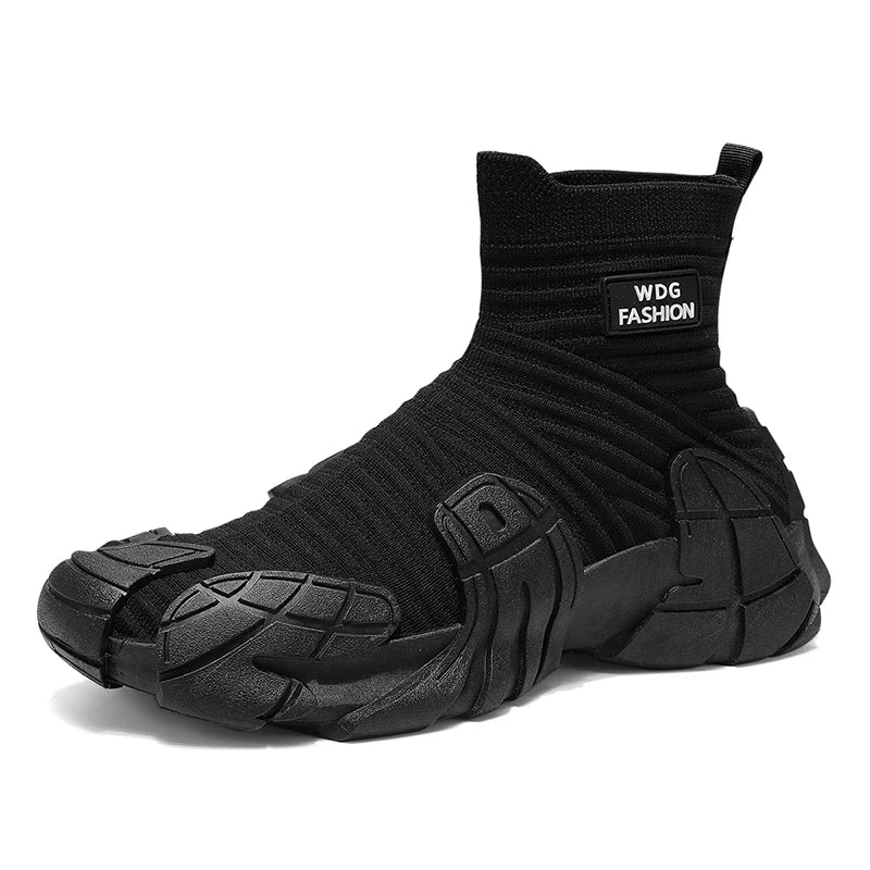 Men's Casual Sports Shoes Oversized Men's Octopus Sole Lightweight and Fashionable Socks Shoes Versatile and Trendy Styles