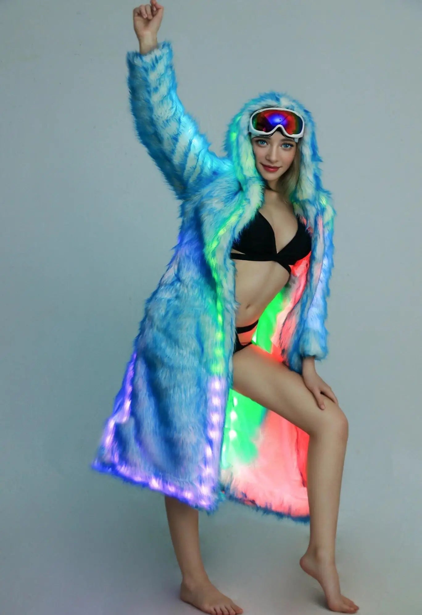 New LED Costume Faux Fur Coat Remote Controlled LED Lighting Festival And Party Costume Women Faux Fox Fur Coat