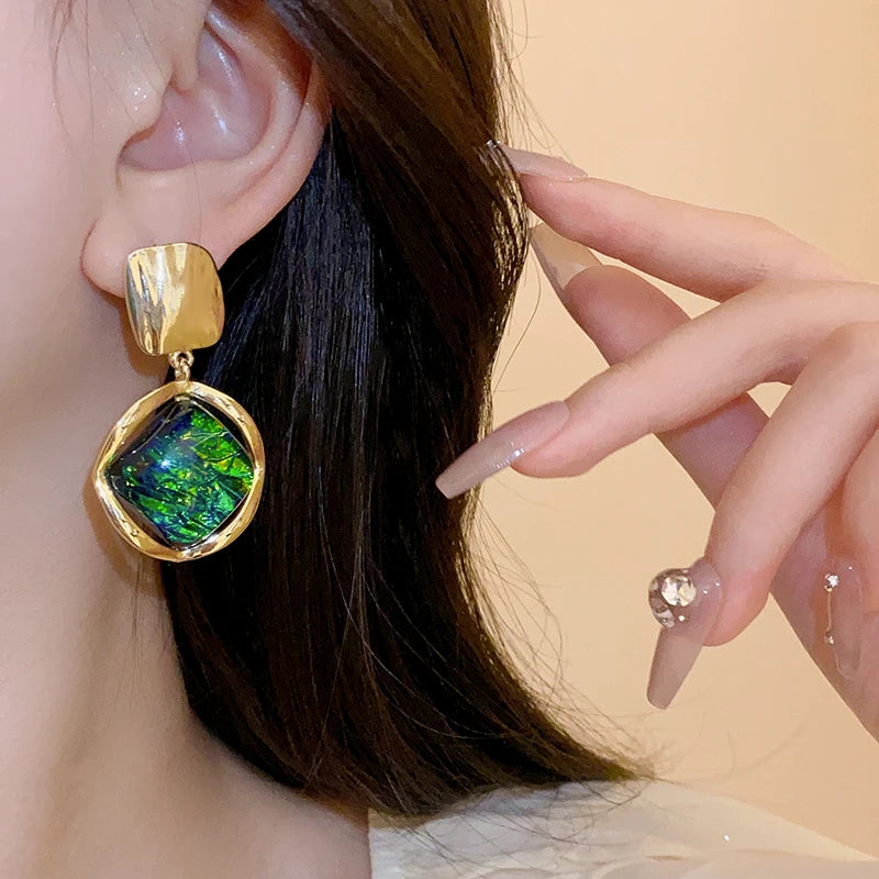 Vintage Green Geometric Rhombus Round Earrings Women Fashion Rhinestone Stud Earrings For Party Wedding Jewelry Accessories